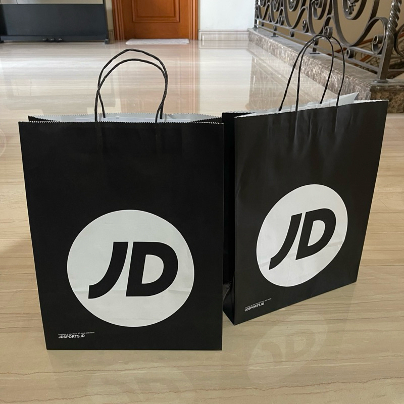 

[READY SIAP KIRIM] KONDISI NEW PAPERBAG SEPATU JD SPORTS HITAM LARGE