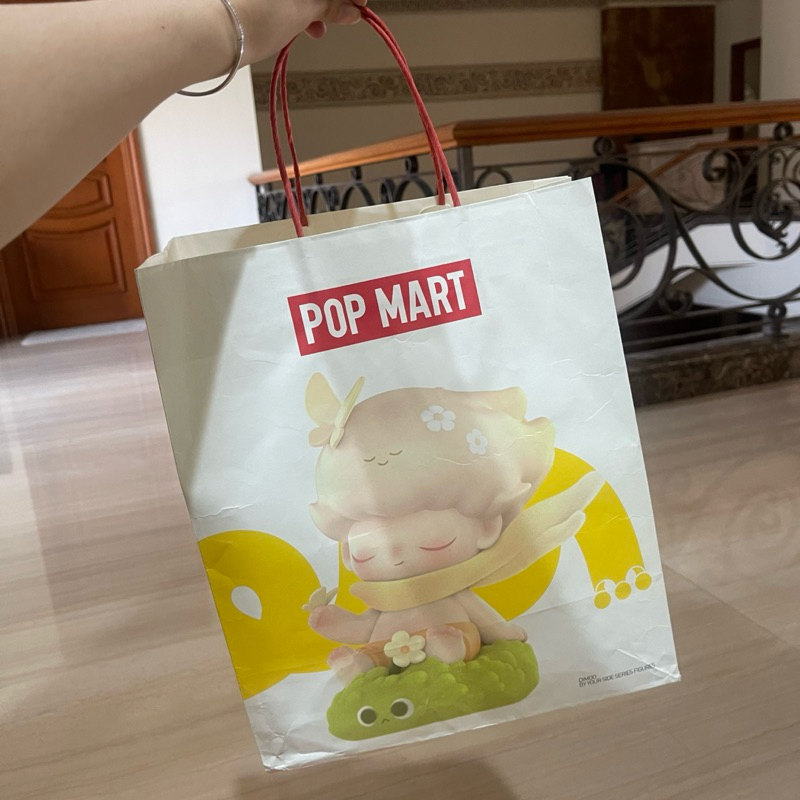 

[READY SIAP KIRIM] PAPERBAG POP MART ORI FROM STORE WHITE