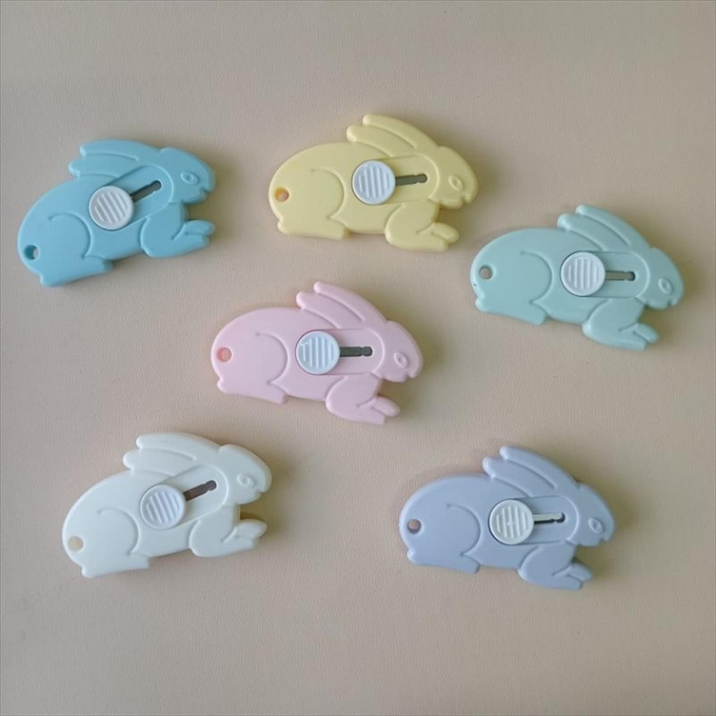 

Cutter Pisau Alat Pembuka Paket Pemotong Kertas Mini Kecil Portable Lucu Bentuk Rabbits Kelinci Animal