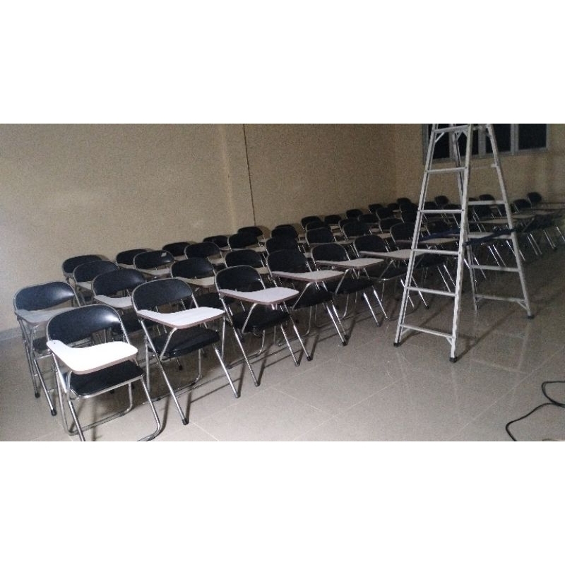 kursi kuliah/ chitose /bimbel