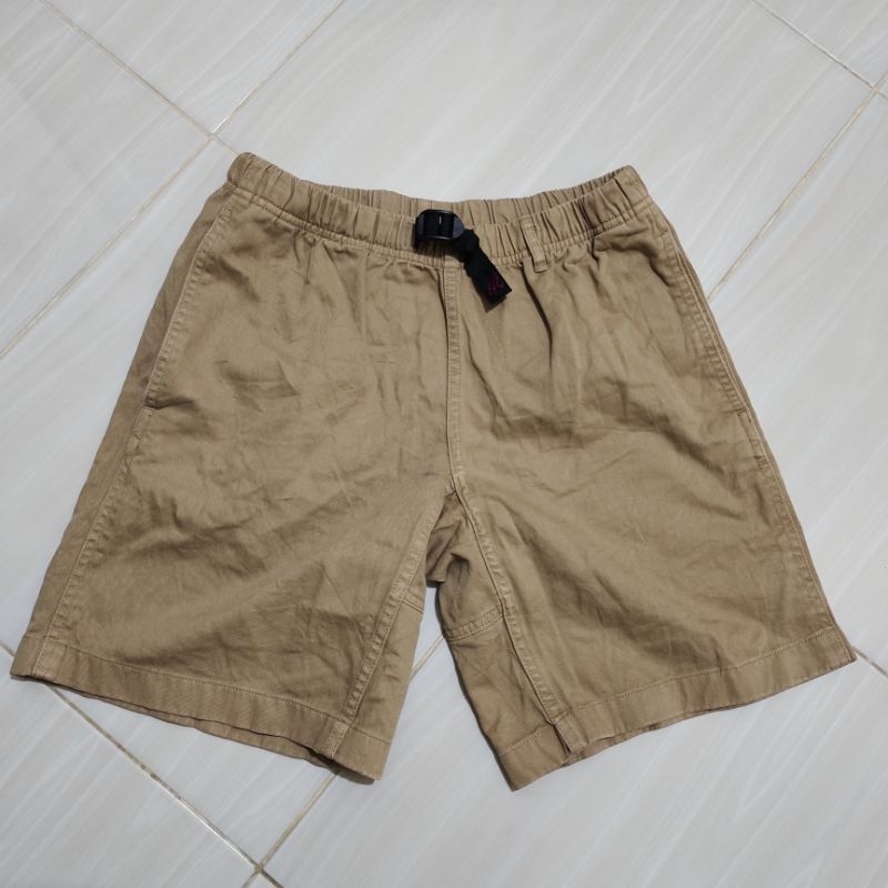 celana pendek gramicci