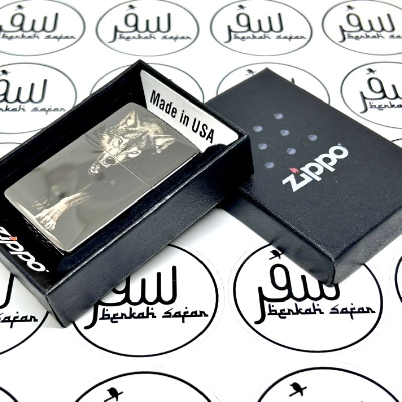 Zippo Hitam Kilat Serigala High Polish In Black Wolf Original