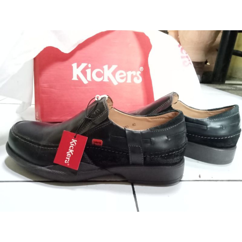 sepatu pria/sepatu branded/pantofel/kickers/sepatu kulit/original