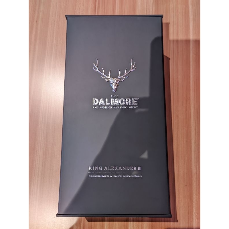

box dalmore king alexander lll