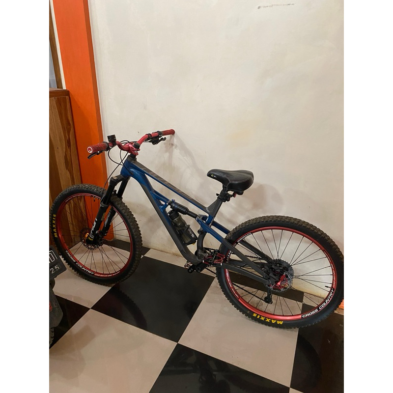 sepeda polygon siskiu D5 full upgrade