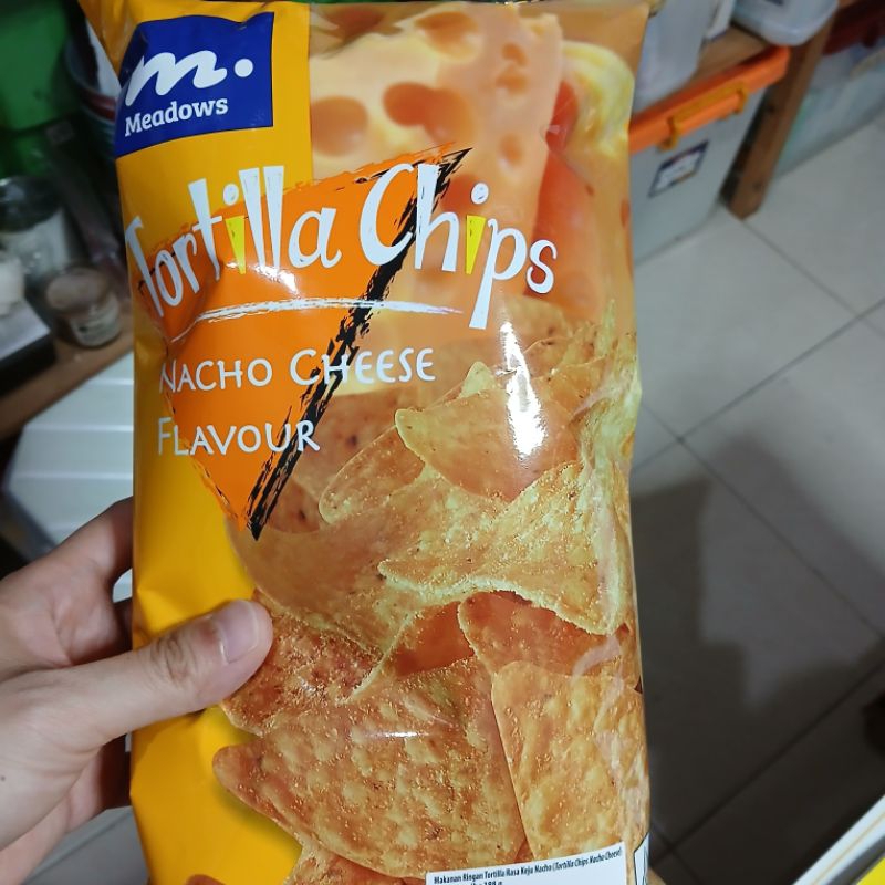 

Meadows Tortilla chips keripik jagung nachos enak ciki makanan ringan cemilan ngemil
