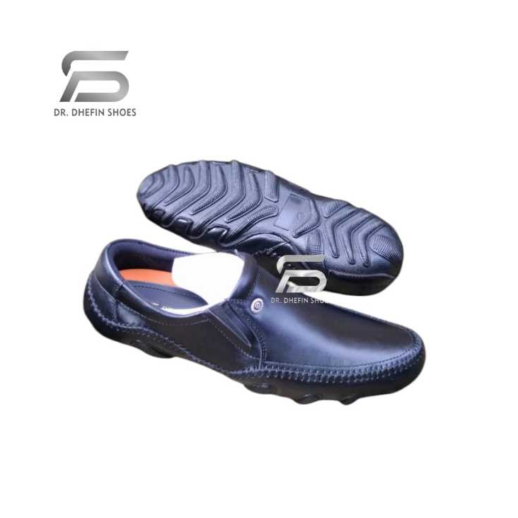 Dhefin79 Sepatu kulit pria premium formal casual slip on hitam 2021