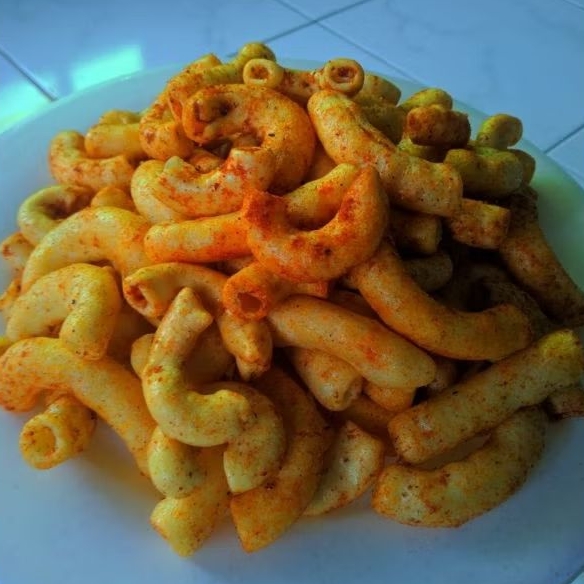 

MAKARONI PEDAS isi 250 gram makaroni telor makaroni pedas makanan ringan murah pedas snack ringan pedas murah