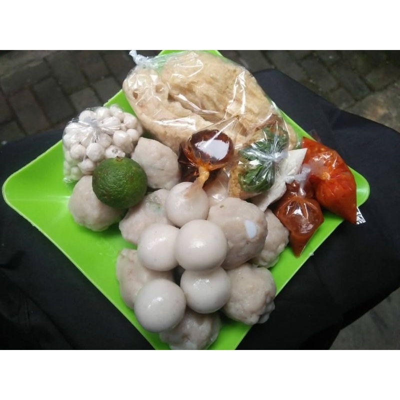 

Cilok Aci 35 Biji Free Bumbu Kuah Kenyal Gurih Nikmat