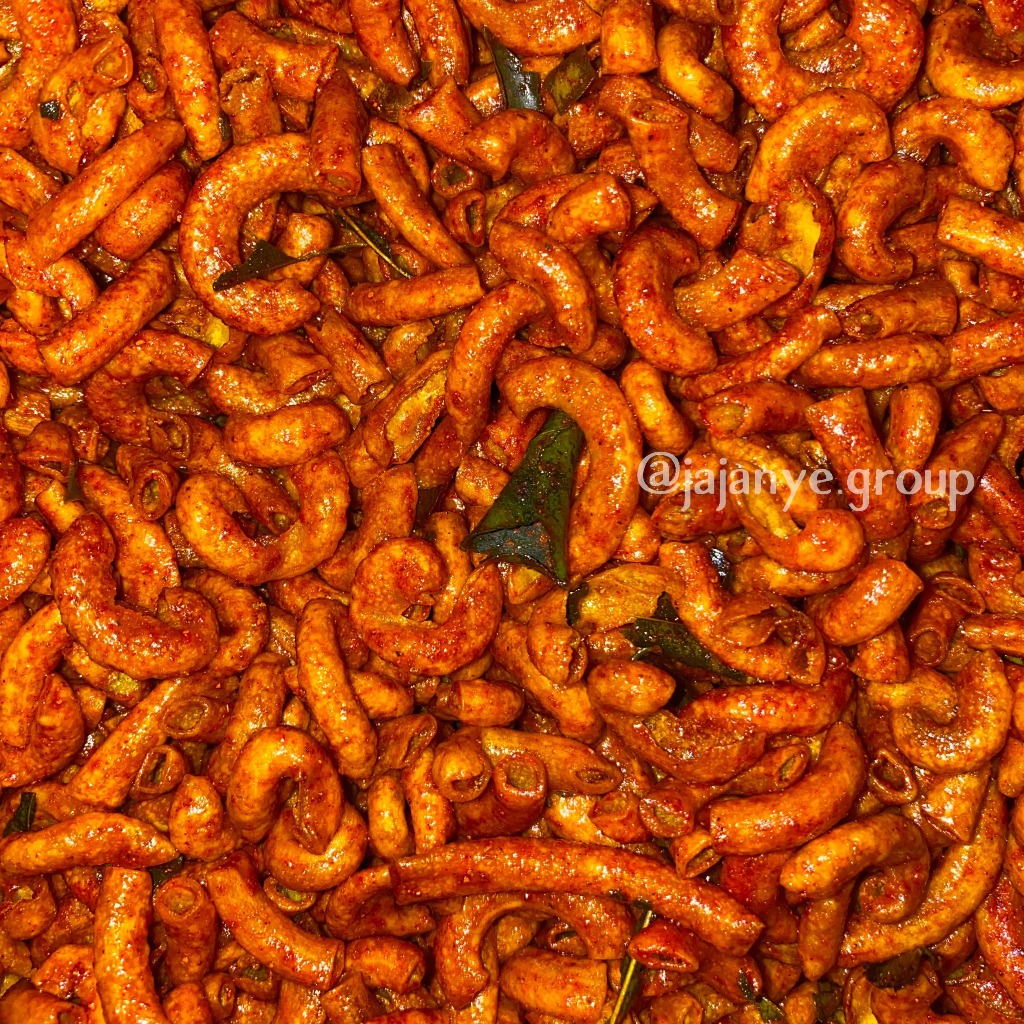 

MAKARONI Cikruh 500gr Pedas Daun Jeruk Kriuk Gurih Jajan.ye