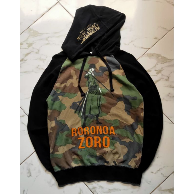 hoodie one piece camo official x hangten#roronoa.zoro