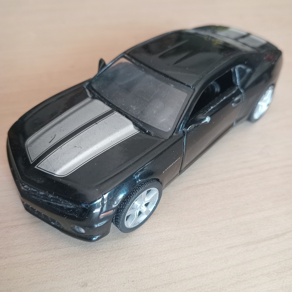 RMZ City Chevrolet Camaro | Diecast Skala 1:32
