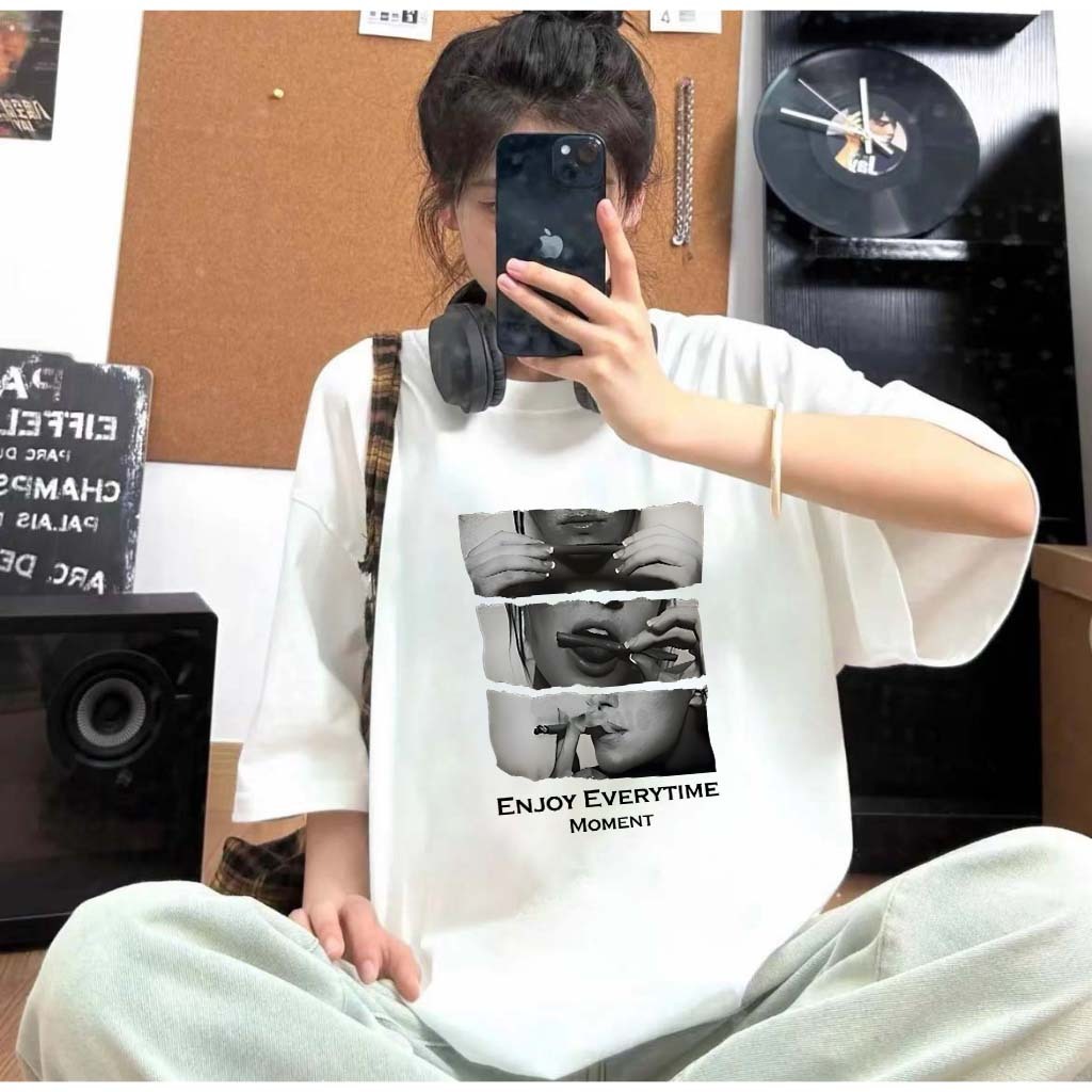 CUCI GUDANG CC T-SHIRT CODGadis rokok retro Amerika Kaos Pria Dan Wanita Terbaru 2025 Kaos Cotton