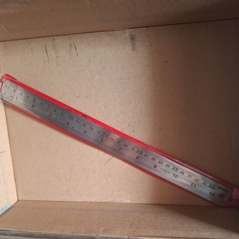 

penggaris besi 30cm Kenko (tebal)#