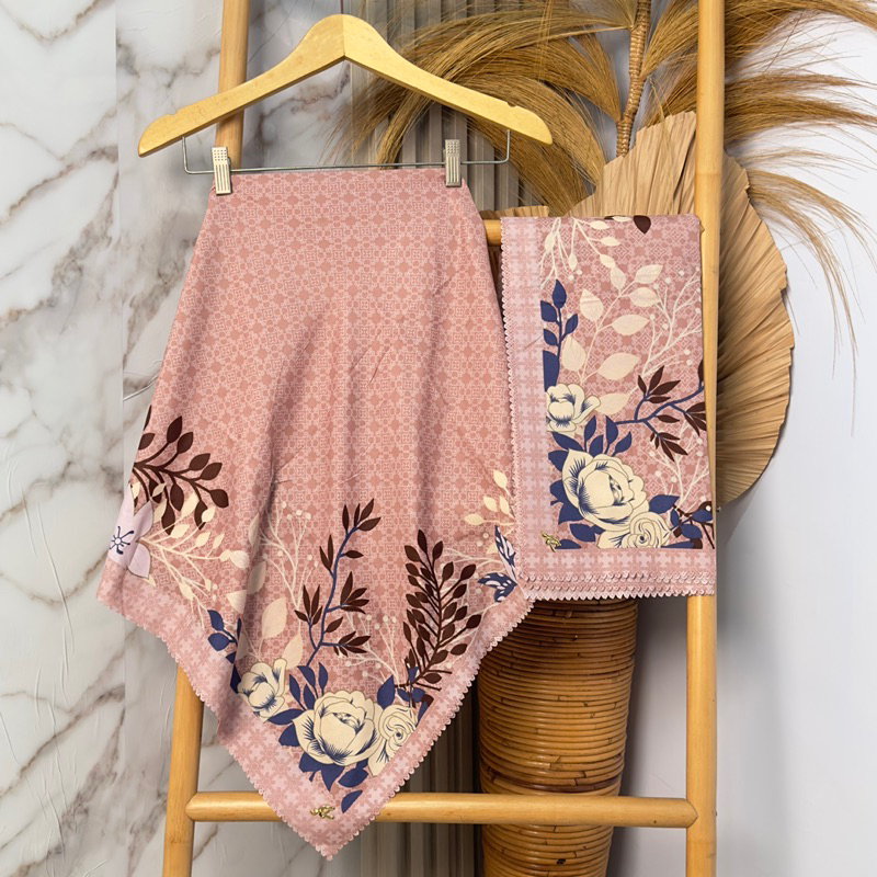 Hijab Segiempat Voal Motif Syari - Jilbab Syar’i 130 x130cm Motif Azara Logo Gold