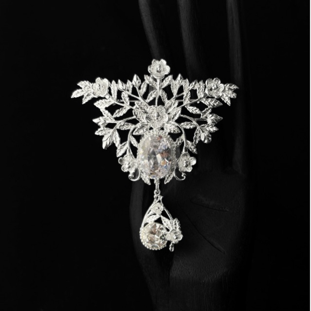 TAKSU BALI JEWELRY - Bros Kebaya lapis perak 925 Premium Kristal