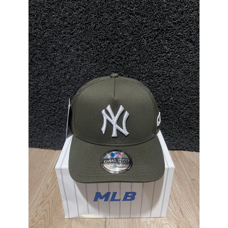 Topi Pria Wanita Premium Bahan Hijau Army Logo ENYE