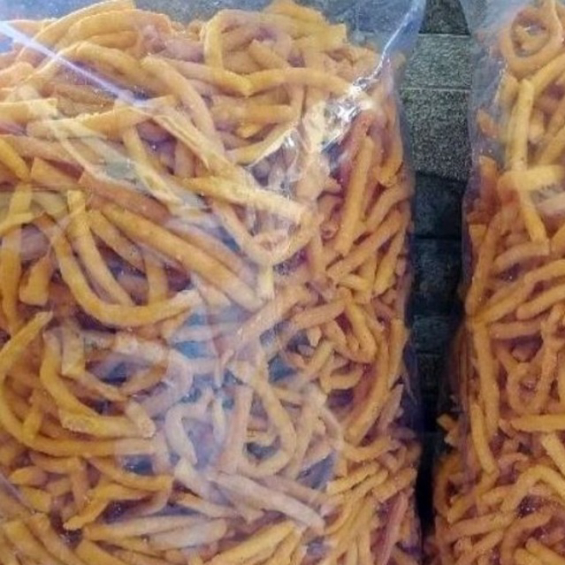

STIK BAWANG/ KUE BAWANG 1KG RENYAH GURIH