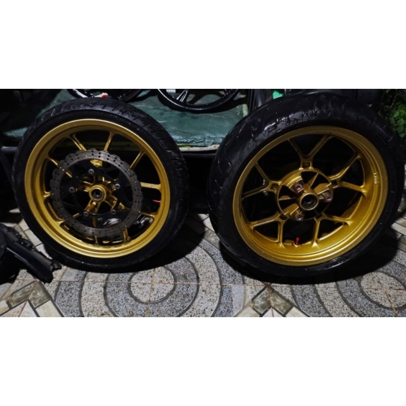 Tapak lebar gambot velg vrossi v rossi V-Rossi double disk cakram napgir R25 mt25 new old ninja250 f