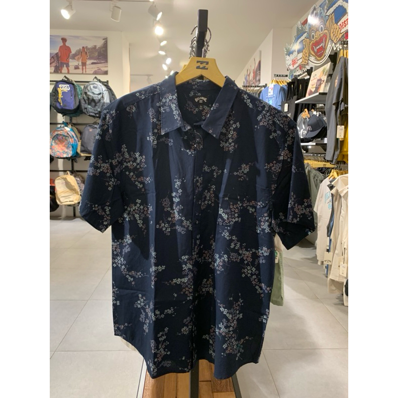 KEMEJA PRIA LENGAN PENDEK KEMJA SANTAI KEMEJA BILLABONG ORIGINAL BESTSELLSEER