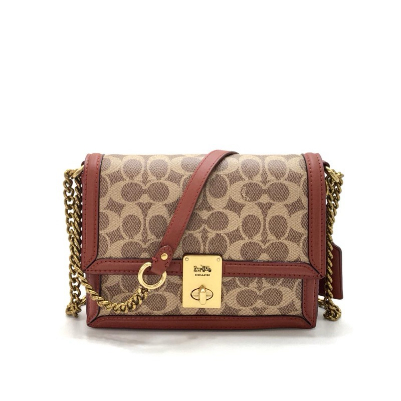 PRELOVED COACH HUTTON