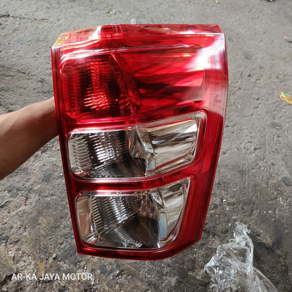 stoplamp grand Vitara kanan