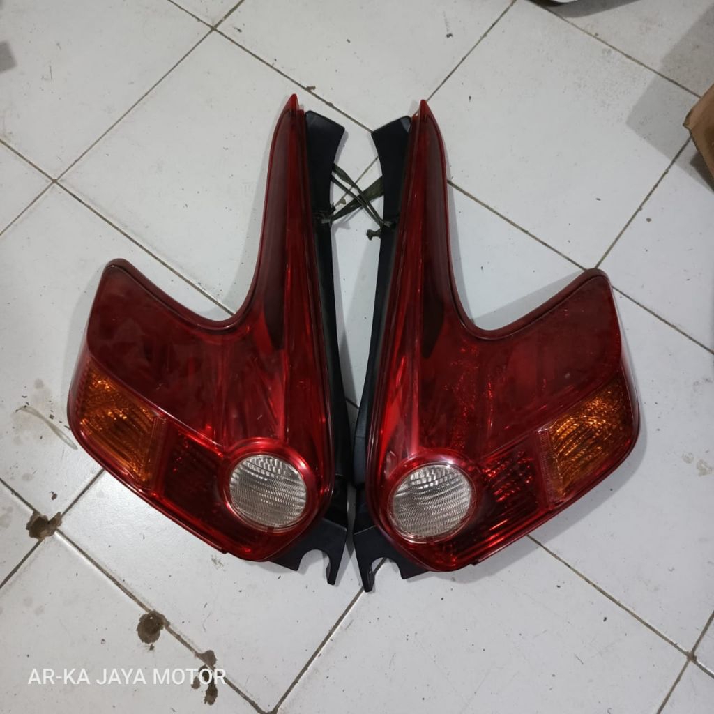 stoplamp Nissan juke