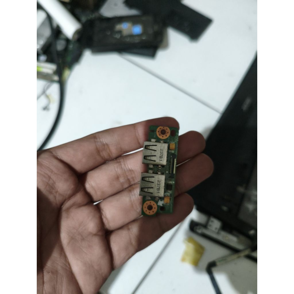 board usb laptop acer 4739 ori