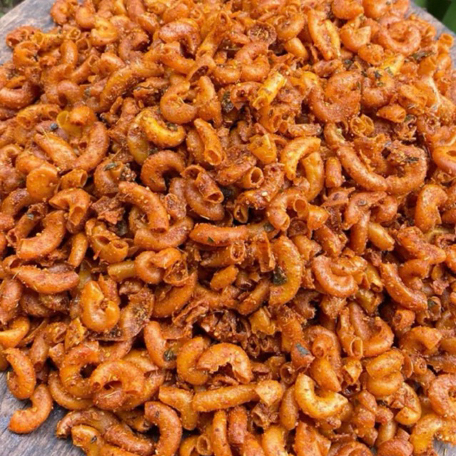 

TERMURAH TERNAGIH [PROMO] Makaroni Goreng Bantet Kriuk (Extra Large/1Kg) Bumbu Melimpah Khas Tasikmalaya By.Nyemil Pedas