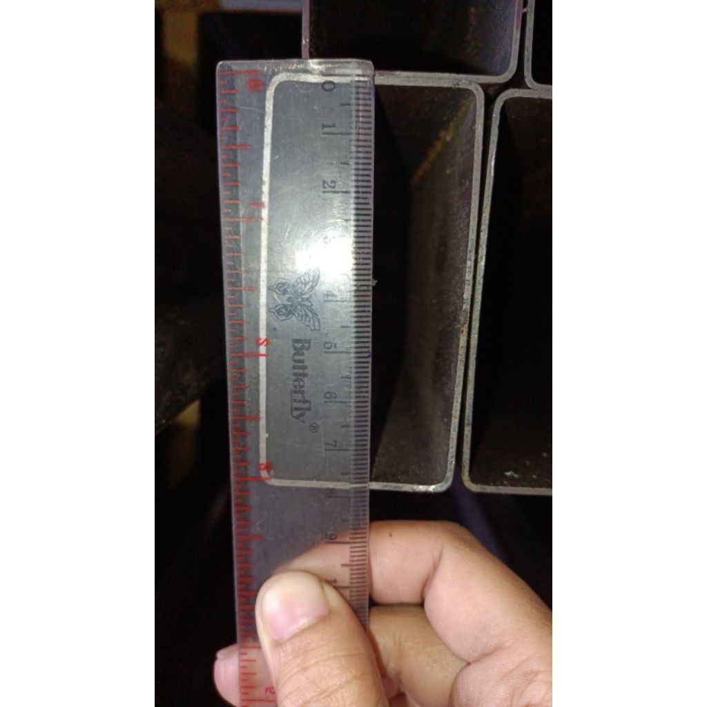 Besi hollow kotak 40x80 / 4x8 hitam full tebal 2mm