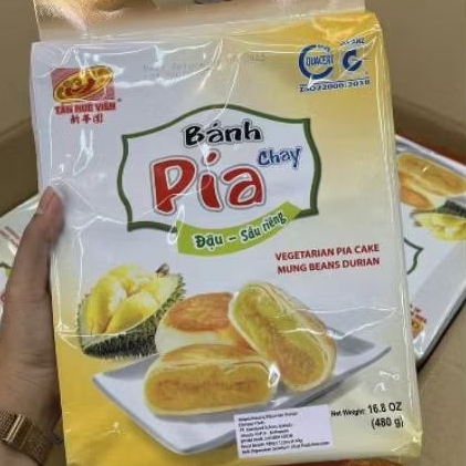 

Kue pia Thailand vegetarian kacang hijau dan durian gift pack