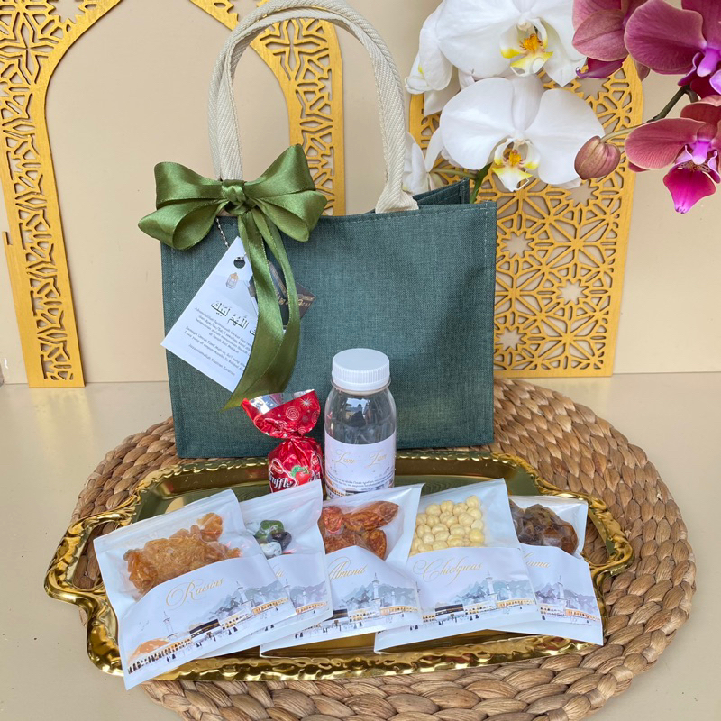 

KAINA SET LUXURY (Baca Deskripsi) Oleh Oleh set umroh haji from Makkah kemasan Cantik