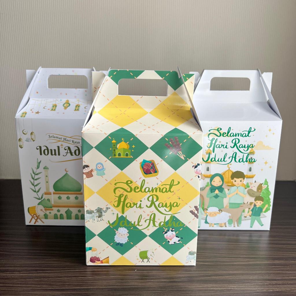 

Kotak Kado Souvenir Idul Adha Box Gable Custom Lebaran