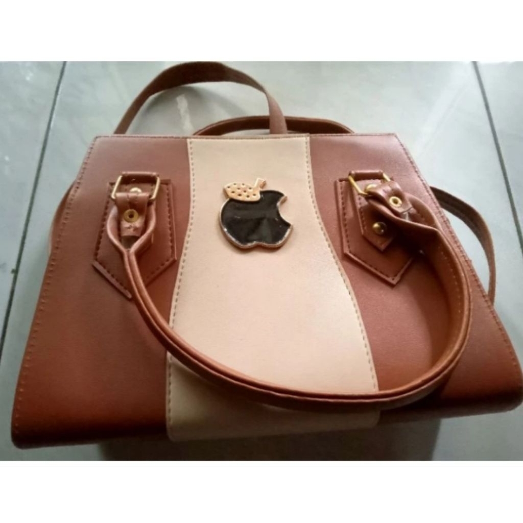 tas wanita modern