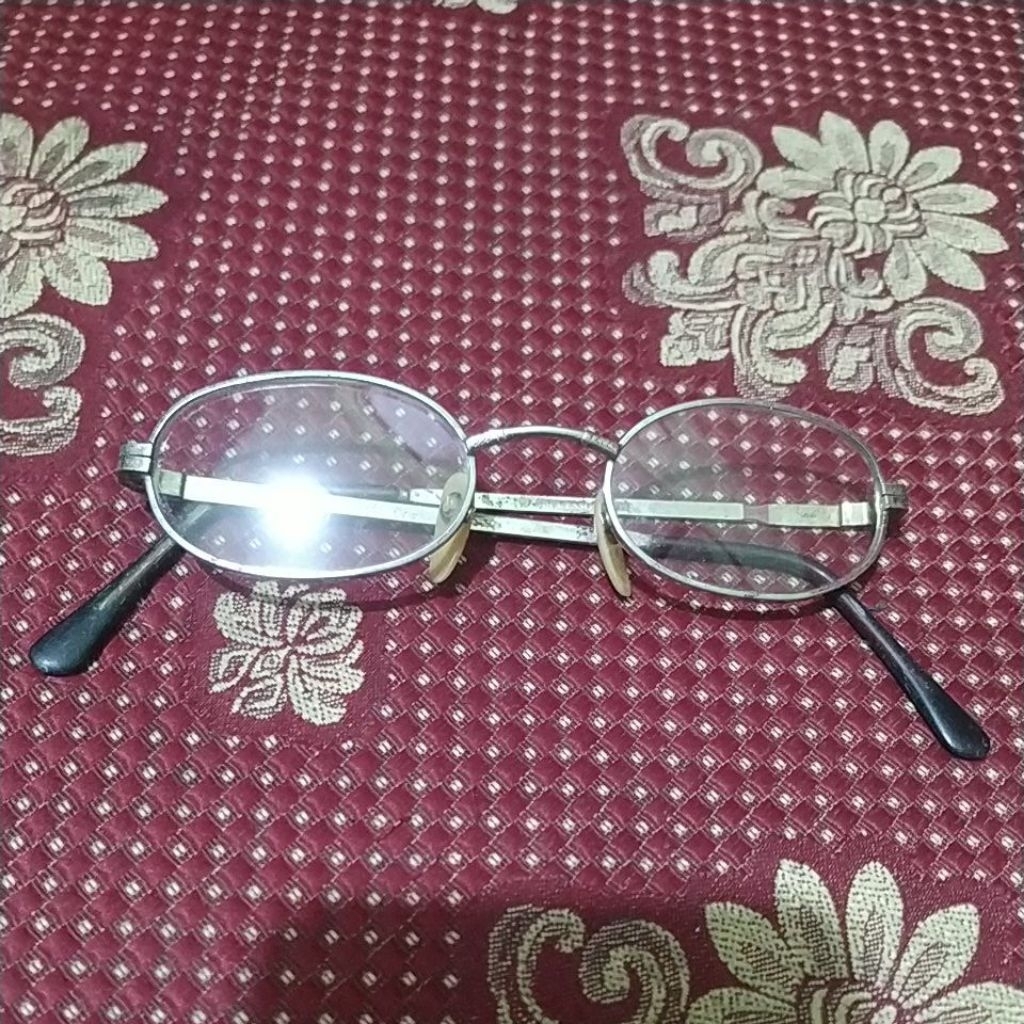 frame kacamata jadul wanita #4