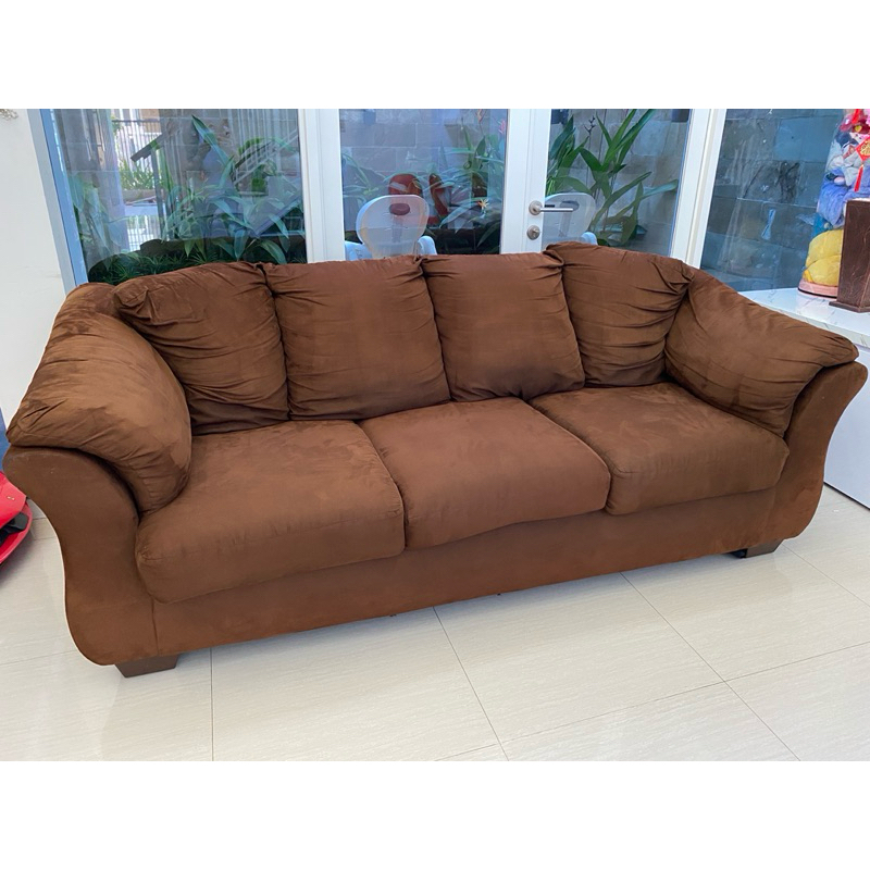 SURABAYA ONLY Preloved Sofa Informa Ashley 3 Seater