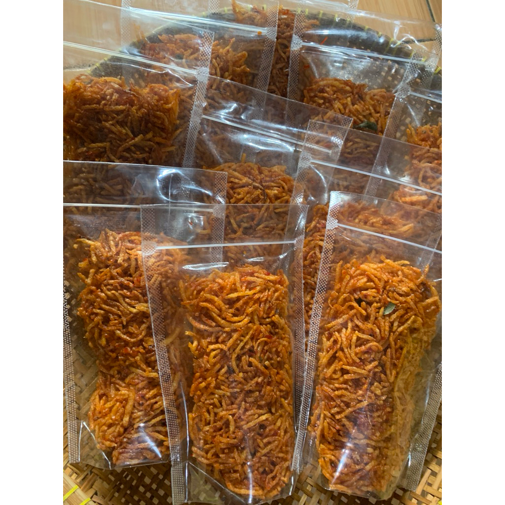 

PROMO GROSIR KENTANG KERING MUSTOFA PEDAS MANIS KEMASAN PLASTIK