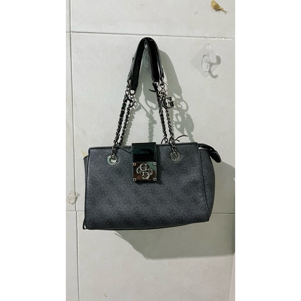 tas guess preloved ori