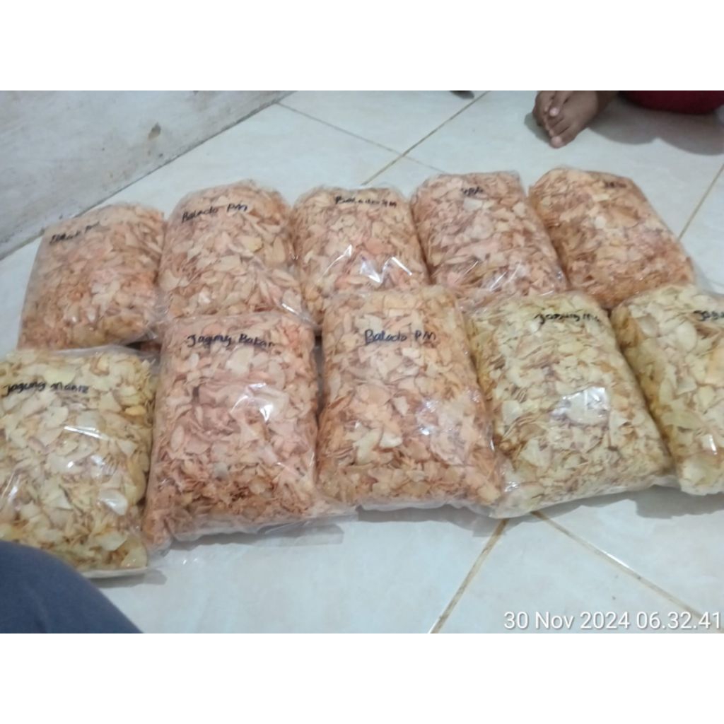 

keripik patahan ku suka, patahan kecil besar campur