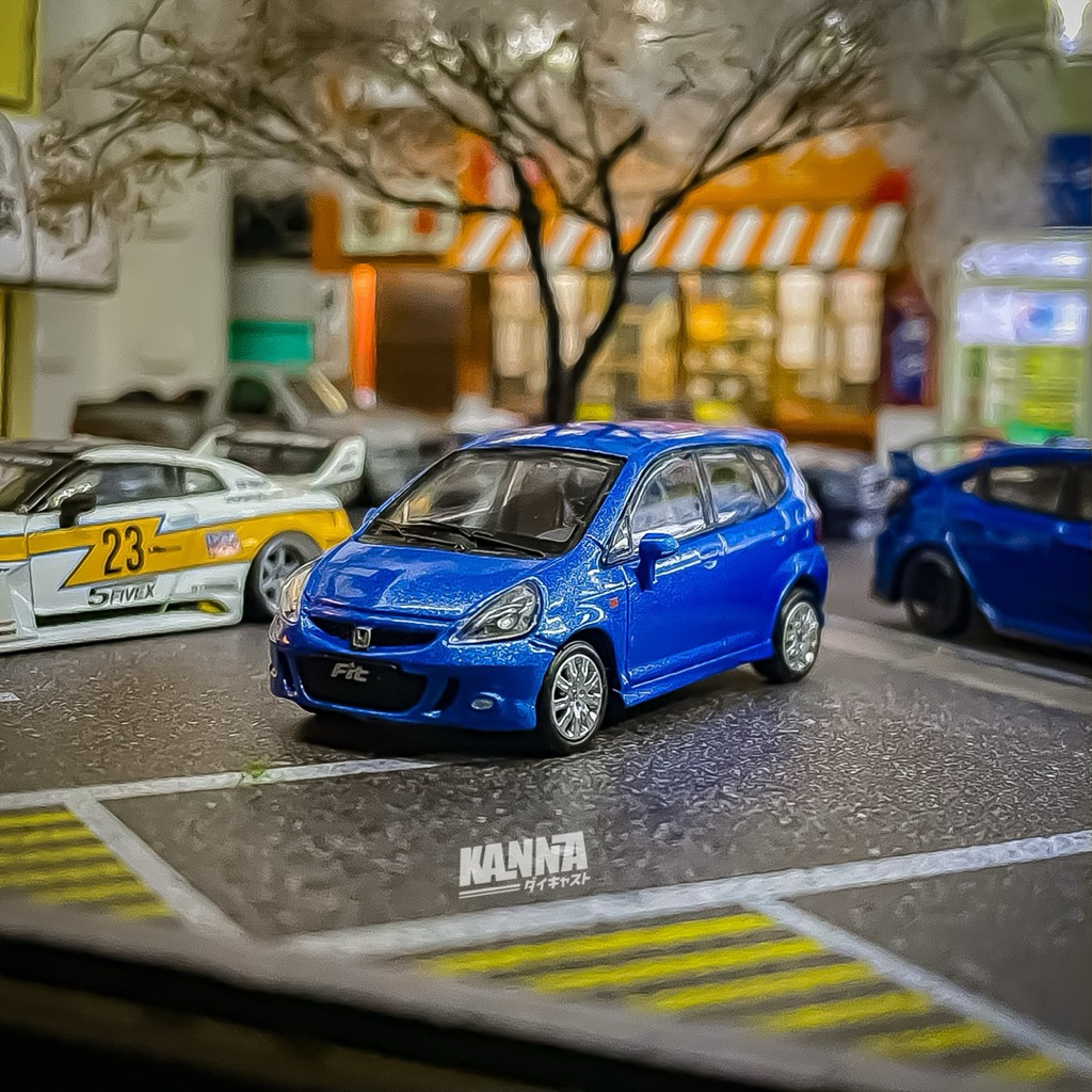 Diecast 1/64 Honda Fit / jazz GD3 merk GCD - unsealed mulus