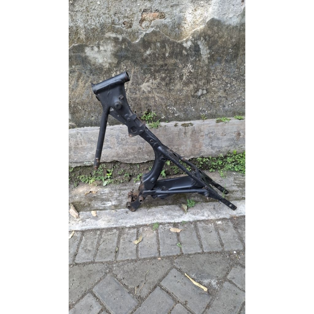 Rangka Gl 100 platina balung besar