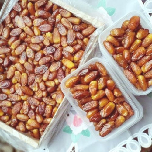 

Kurma Tunisia Madu Palm Dates 500gr Kurma Tunisia Deglet Nour/Tunis Non Tangkai/Tanpa Tangkai 500gr