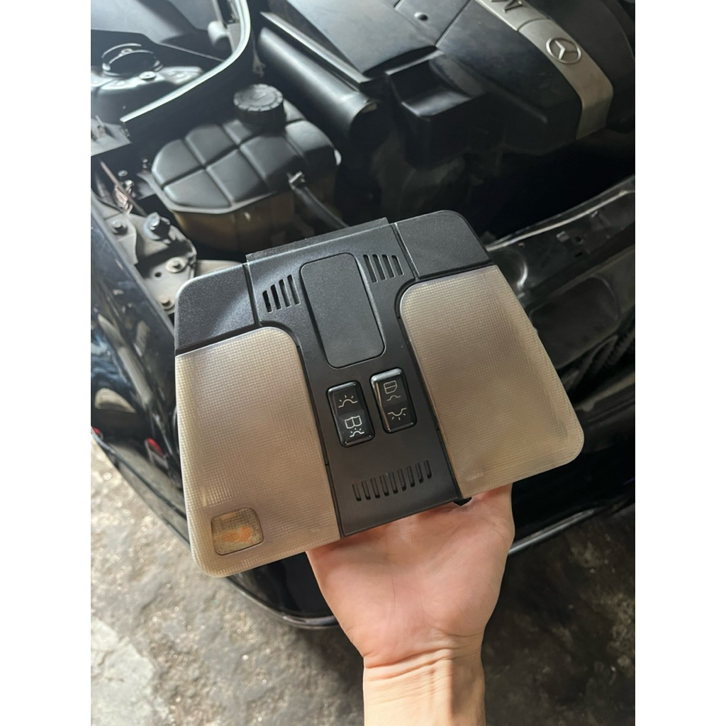 domelight w202 /lampu kabin w202