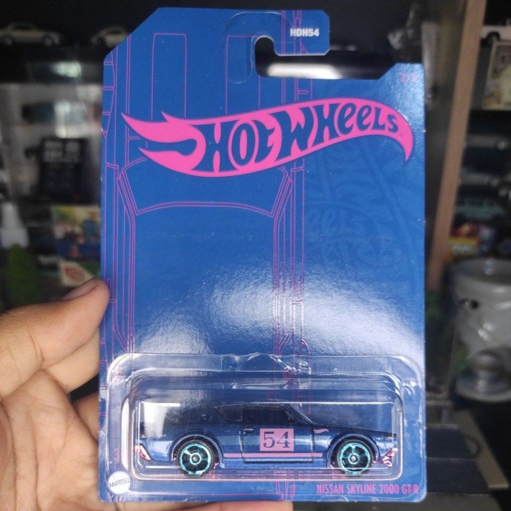 HW Nissan Skyline 2000 GT-R