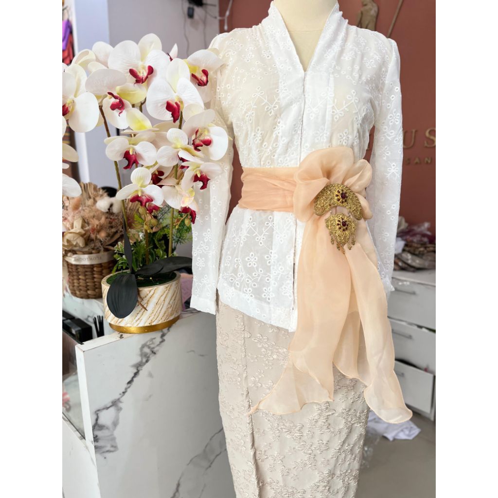 kamen jaguar hana jumbo tebal