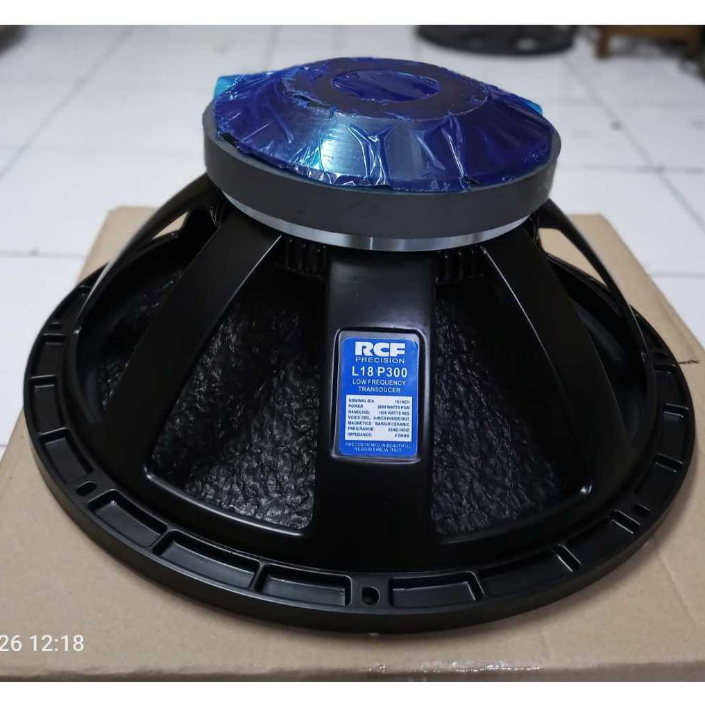 SALE Speaker RCF L18P300 / L 18P300 Komponen Sub 18 Inci Grade A Magnet monyong