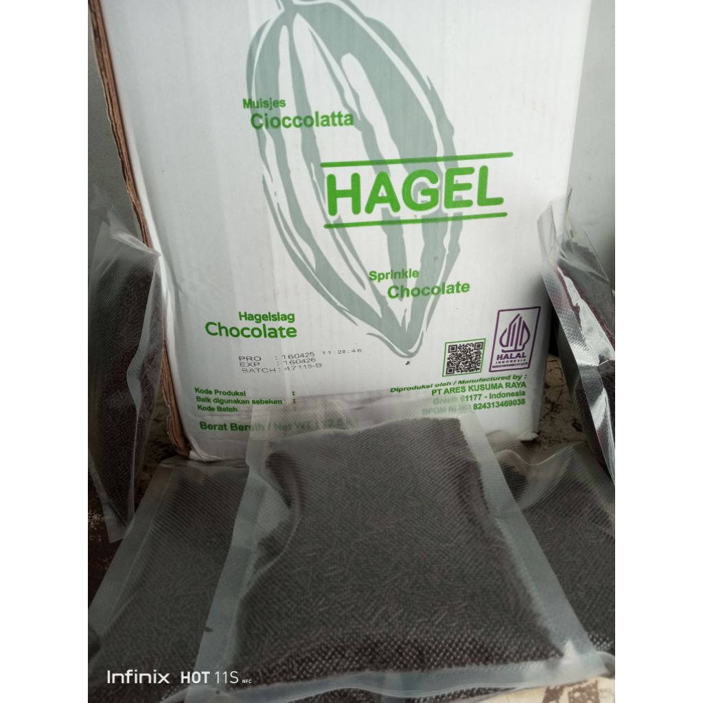 

Cokelat Meses Hagel Hijau Repack 250 dan 500 gr