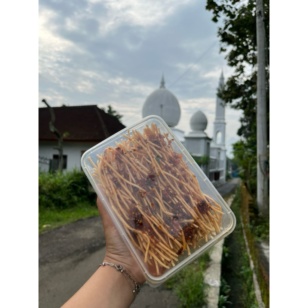 

Mie Lindut (Lidi Gendut)