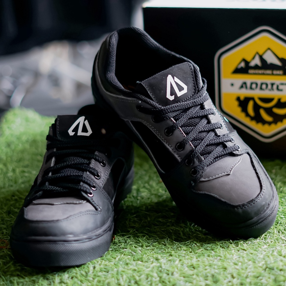 KODE P3Z sepatu sepeda MTB XC enduro dan outdoor