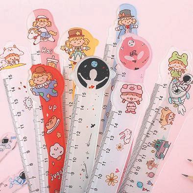 

Pengaris Sekolah Kantor Motif Lucu 15cm Bahan Plastik Import 1022